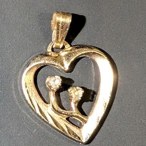 Vintage 12K Gold Filled Diamond Heart Pendant